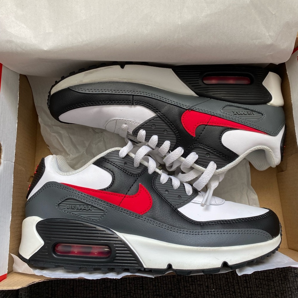 Nike Air Max 90- Grade School